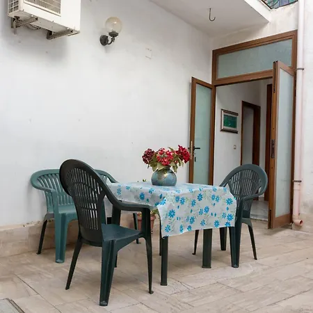 別荘 Casa Francesca オロゼーイ